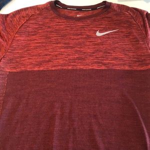 Nike Dri-Fit Knit Running Shirt SMALL RED